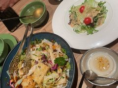 -耶里夏丽·丝路国际·新疆餐厅(浦东区东方路店)