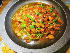 鲜椒仔兔-六月雪干锅(涪城万达广场店)
