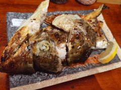 盐烤三文鱼头-鸟串烧Yakitori