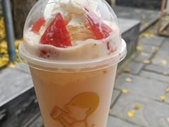 厚牛乳莓莓冻-喜茶(佛山顺德容桂天佑城店)