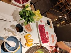 -左庭右院鲜牛肉火锅(七宝领展广场店)