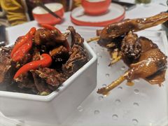 -老湘亲·品鉴湘菜(蔡塘爱琴海店)