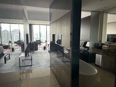 -广州天河希尔顿酒店