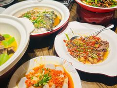 -爱碗亭·鲜炒湖南菜(壹城中心店)