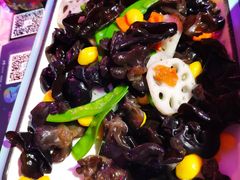 -巴特餐饮6加1音乐餐吧·新疆菜
