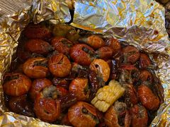 -大尚龙虾·烧烤·秘制虾尾(金水万达店)