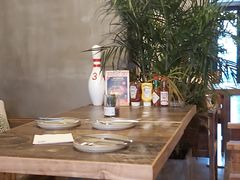 -HIGH FIVE哈福手工汉堡(桂林路店)