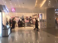 -优衣库(上海金桥国际商业广场店)