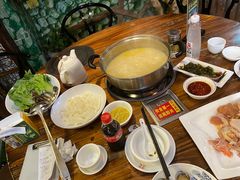 -食德喜·阳山鸡王食研基地