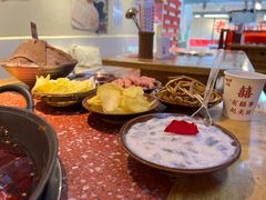 -赵美丽·重庆社区火锅·直营店(火车东站·中豪国际店)