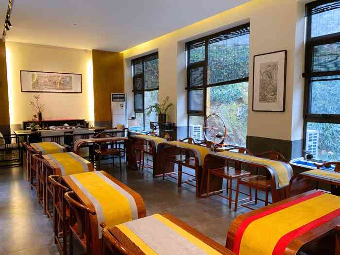 汉唐茶书院-"茶艺师小姐姐们超级漂亮温柔呀!茶室布置.