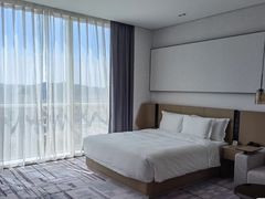 -大连星海皇冠假日酒店
