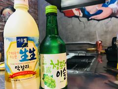 真露烧酒-马路牙子烧烤音乐酒馆(望京店)