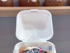 -焙丽拾光(麦凯乐直营店)