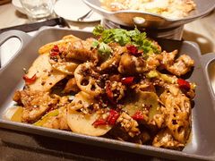 馋嘴香锅牛蛙-佬肥猫(国华广场店)
