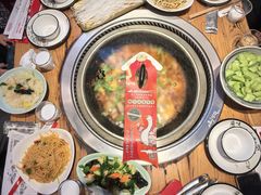 -山河屯铁锅炖(绥望路店)