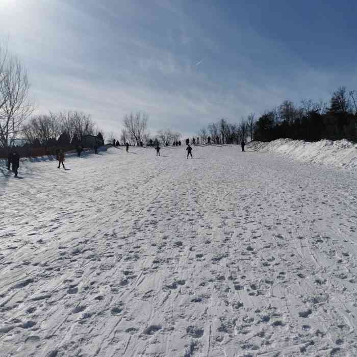 南翠屏山滑雪场