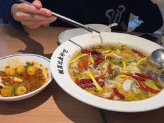 -太二酸菜鱼(无锡海岸城店)