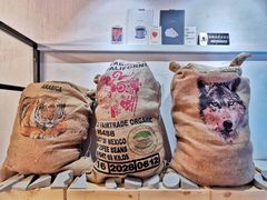 -red donkey coffee