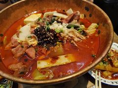 -成都你六姐·牛肉冒菜(上海环宇荟店)