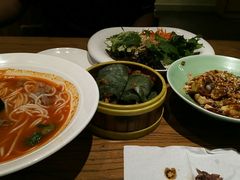 -茶花妹子云南餐厅(传媒大学店)