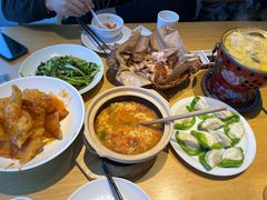 -关东小磨东北菜(上海长风大悦城店)