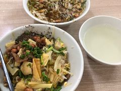 -海口骑楼小吃街