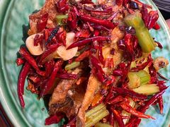 -包整·丝娃娃(一览甲秀楼风景店)