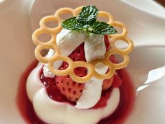 草莓奶冻-三利音·浦之舟(滨江大道店)