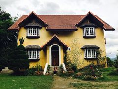 -黄色小屋