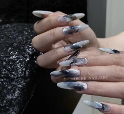 -斯馨·健康美甲美睫