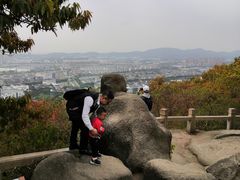 -灵岩山风景区