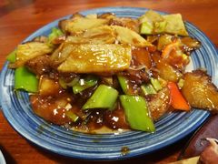 -六禾熏酱小酒馆·东北菜(海甸岛店)