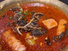 -张翻越·川渝冒菜·武汉黑鸭煲(城北万象城店)