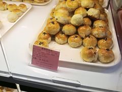 蛋黄酥-聚春园自助餐厅(东街口店)