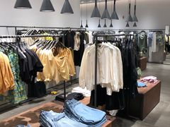 -URBAN REVIVO(西安Momopark店)