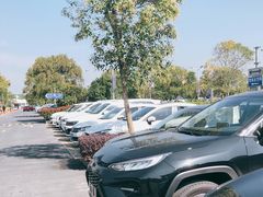 -上海欢乐谷-停车场