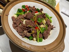 干锅黄牛肉-阿露佳·舌尖上的安吉菜