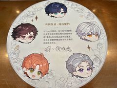-喜茶(北京华贸购物中心店)