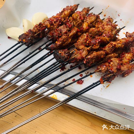 尕马子烤羊肉清真