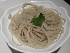 -一只羊·铜锅涮羊肉烧烤