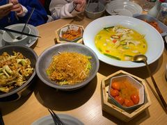 -蜜桃餐厅·伴山(绿宝广场店)