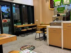 -蒙自源米线大王(宝安尖岗山店)