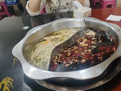 -储奇门鳝鱼火锅(总店)