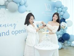 -银泰百货(厦门国贸中心店)