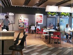 大堂-肯德基(中纬店)