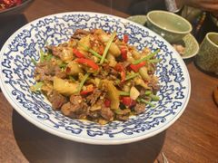 -破三川·新川菜(静安大融城店)
