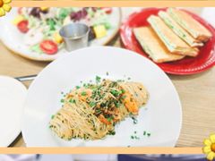 -HELLO 27 意面·沙拉·帕尼尼