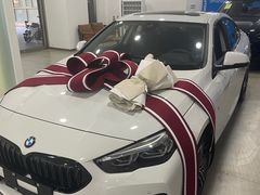 -上海宝信宝马4S店