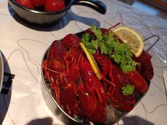 -巴厘龙虾·榜首油焖大虾(音乐学院·沿江酒馆店)